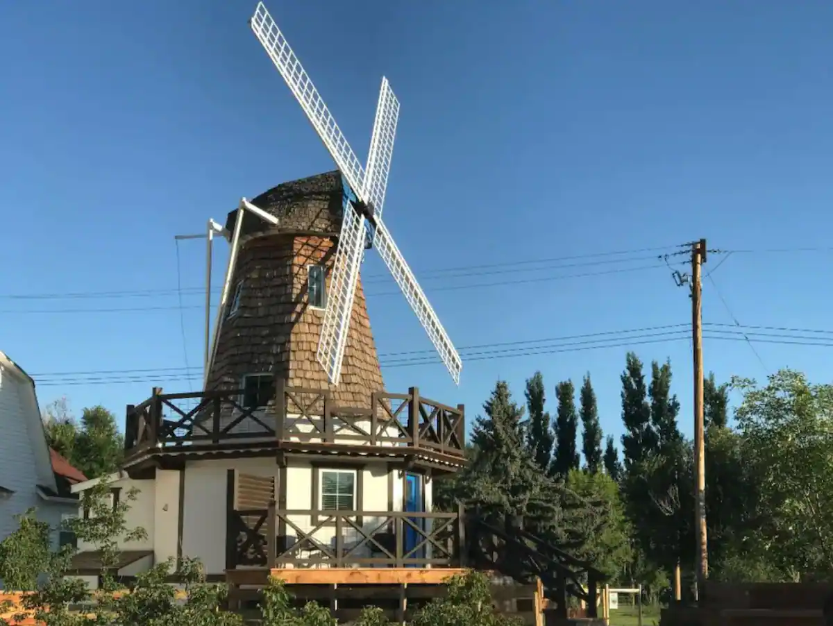 windmill alberta